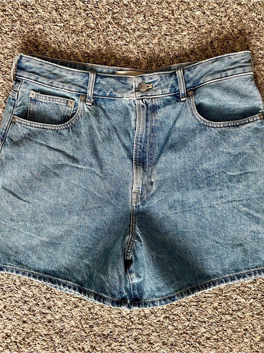 Everlane Medium Wash A-Line Denim Shorts - Sz 32